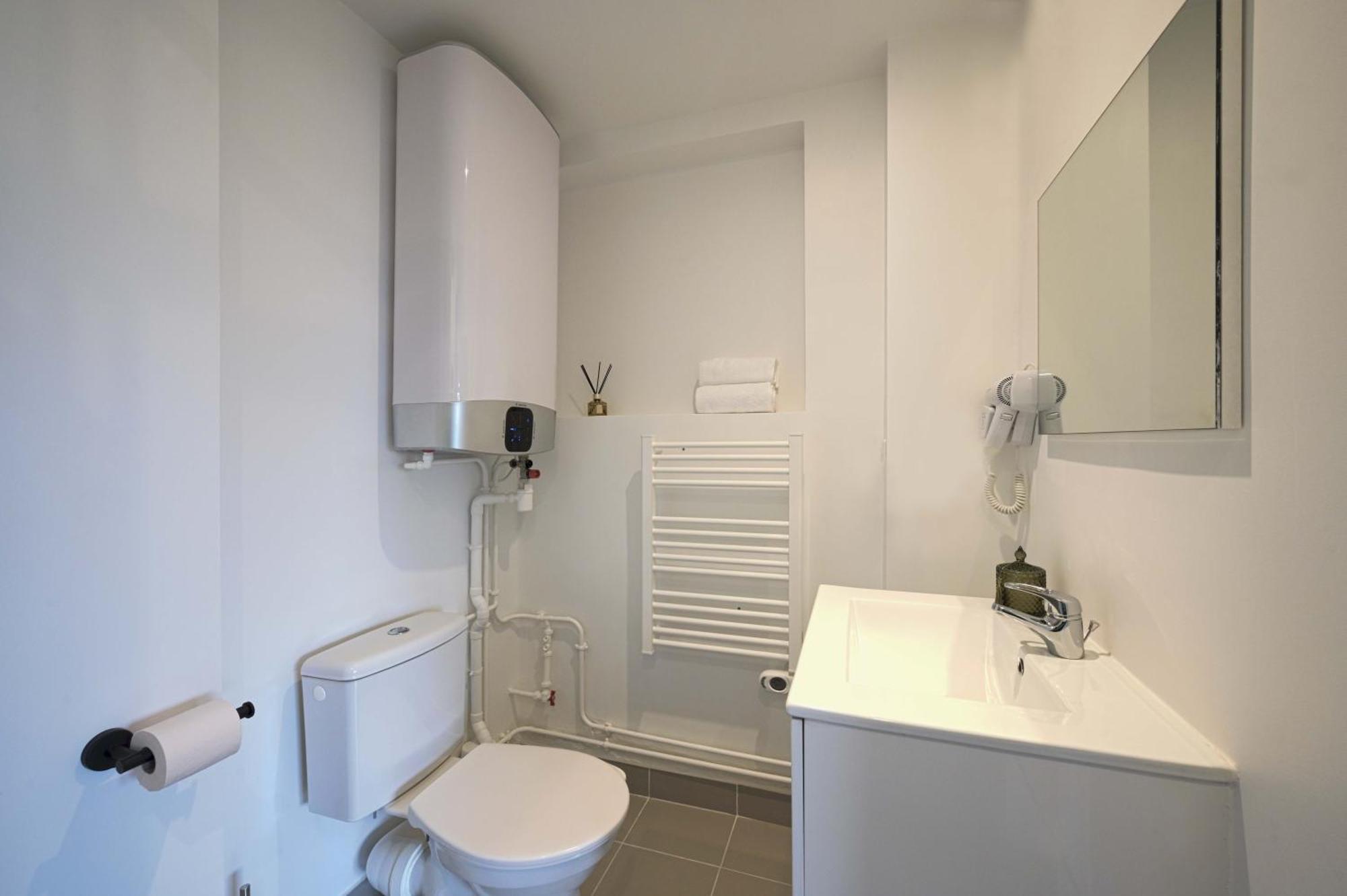 Modern Bright Apartment In Appart'Hotel Saint-Maur-des-Fossés Exterior foto